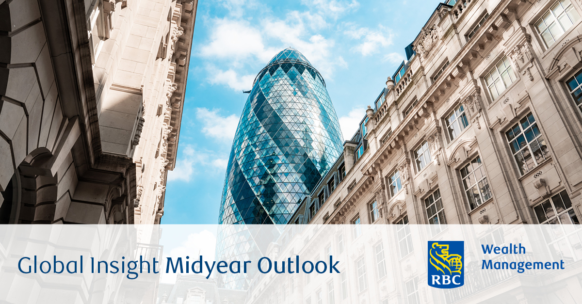 Image of downtown London's Gherkin skyscraper